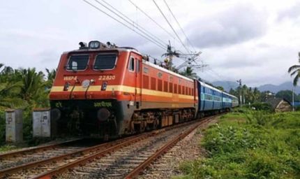 दुर्ग-गोंदिया-हावड़ा स्पेशल ट्रेन का तोहफा, हजारों यात्रियों को मिलेगी राहत