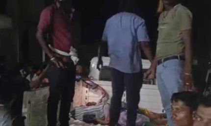 कटिहार में भीषण सड़क हादसा: बस-पिकअप टक्कर में 8 की मौत, 24 घायल