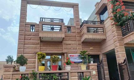 नशा तस्कर की 50 लाख की संपत्ति सीज, लिव-इन पार्टनर के नाम पर छिपाया था मकान