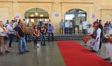 मिडिल ईस्ट तनाव का असर राजस्थान टूरिज्म पर, ‘पैलेस ऑन व्हील्स’ में घटे यात्री