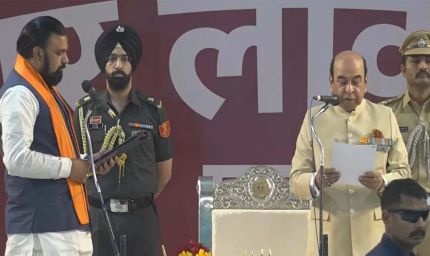 'सम्राट' बने बिहार के 'चौधरी', 75 साल में पहली बार बना बीजेपी का CM, ली शपथ