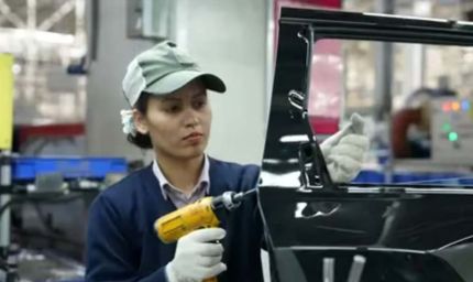 महिला भागीदारी पर चर्चा के बीच Maruti का बड़ा ऐलान, फैक्ट्री में बढ़ी 'वुमन पावर'