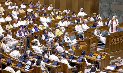 संसद में महा-बहस के दौरान आधी रात को महिला आरक्षण कानून 2023 लागू, नोटिफिकेशन जारी