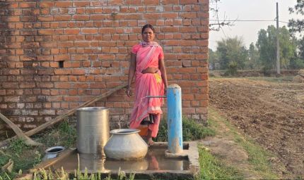 रायपुर : जल जीवन मिशन से संवरी बुलगा की तस्वीर, जीवंती बाई के घर तक पहुँचा शुद्ध पेयजल