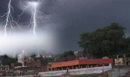 पंजाब का बदला मिजाज: सुबह बूंदाबांदी, दोपहर गर्मी और शाम को धूल भरी आंधी