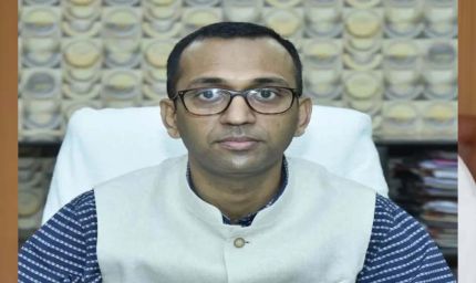 अम्बिकापुर : कलेक्टर ने ली जिला स्तरीय स्वास्थ्य विभाग की समीक्षा बैठक