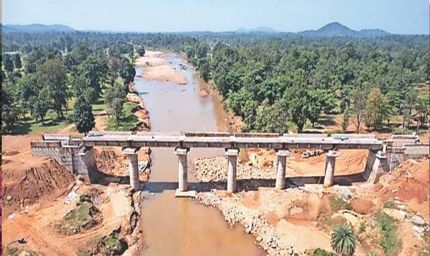 Jagdalpur-रावघाट रेल लाइन से बदलेगी बस्तर की तस्वीर, 65 साल पुरानी मांग को मिली रफ्तार