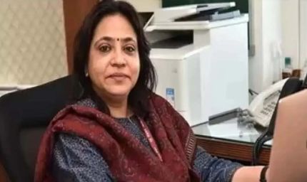 बड़ा हादसा: IAS ऋचा शर्मा जिम की लिफ्ट में फंसी, घुटन से बिगड़ी तबीयत