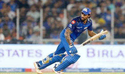 मुंबई ने 4 मैच की हार के बाद गुजरात को 99 रनों से हराया, वर्मा का शतक