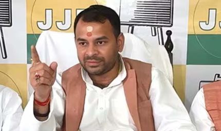 ‘राहुल गांधी को मीट-मुर्गा बनाएं, प्रियंका ही चला सकती हैं INDIA ब्लॉक’: तेज प्रताप यादव