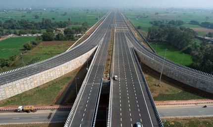 गंगा एक्सप्रेसवे पर 120 किमी/घंटा की रफ्तार से फर्राटा भर सकेंगे वाहन