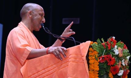 महिला विरोधी हैं कांग्रेस व सपा के कारनामे : मुख्यमंत्री