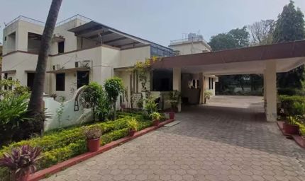 BJP विधायक सहित 6 को बंगला खाली करने का नोटिस, विधायक बोले - CM के पदचिह्नों पर चल रहे, किराया तक नहीं दे रहे मालवीय