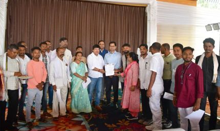 एनएमडीसी के शीर्ष नेतृत्व ने दंतेवाड़ा के पंचायत प्रमुखों से मुलाकात की, जल, बिजली और सड़कों पर कार्रवाई का दिलाया भरोसा