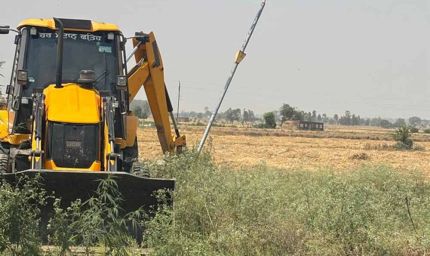 Punjab में अवैध कॉलोनियों पर बुलडोज़र एक्शन, कॉलोनाइजरों को सख्त चेतावनी