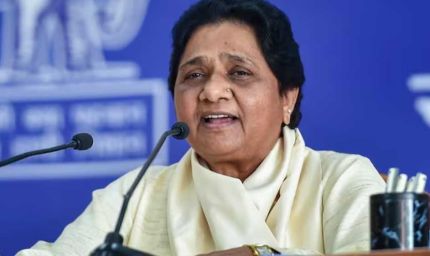 SIR के नफा-नुकसान का आकलन कर रहीं मायावती, बसपा नई रणनीति से कैंडिडेट तय कर रही है
