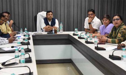 न्यू एज मीडिया में दक्ष बनें जनसंपर्क अधिकारी : आयुक्त रजत बंसल