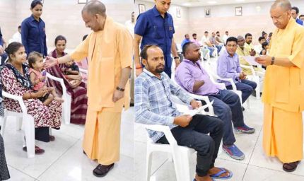 सीएम योगी  का जनता दर्शन, फरियादियों की समस्याओं पर सख्त निर्देश