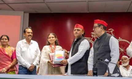 लखनऊ में सपा मुखिया का चुनावी मोड, पीड़ित परिवार को 5 लाख की मदद का ऐलान