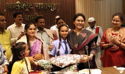 इसरो के यंग साइंटिस्ट प्रोग्राम में चयनित होने वाली हिमांशी साहू का कलेक्टर ने किया सम्मान इसरो के यंग साइंटिस्ट प्रोग्राम