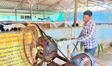 मजदूरी की बेड़ियां तोड़ 'मल्टी-फार्मिंग' के नायक बने ललित यादव