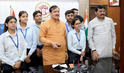 उद्योग की मांग के अनुसार ट्रेड्स का प्रशिक्षण देकर प्लेसमेंट कराना सुनिश्चित करें : मंत्री टेटवाल