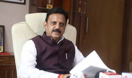 रीवा एयरपोर्ट के करें उन्नयन के करें प्रयास : उप मुख्यमंत्री  शुक्ल