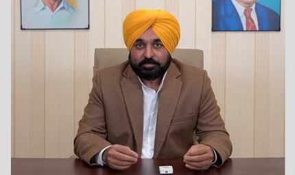 'ऑपरेशन लोटस' पर गरमाई राजनीति, भगवंत मान सरकार का मास्टरस्ट्रोक, पंजाब विधानसभा का स्पेशल सेशन बुलाया