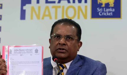 श्रीलंका क्रिकेट में बड़ा भूचाल: SLC अध्यक्ष शम्मी सिल्वा समेत पूरी कमेटी ने दिया इस्तीफा