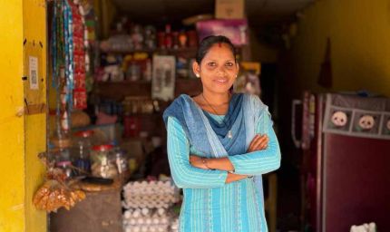 कृति किराना स्टोर’ से बदली 'लखपति दीदी' करतम सविता की किस्मत