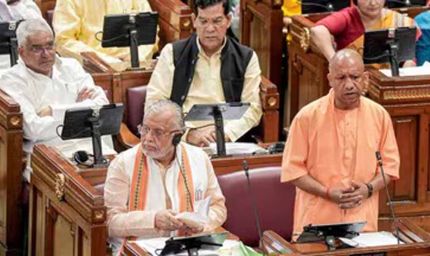 योगी आदित्यनाथ का सपा पर हमला, मायावती कांड से लेकर महिला योजनाओं तक घेरा