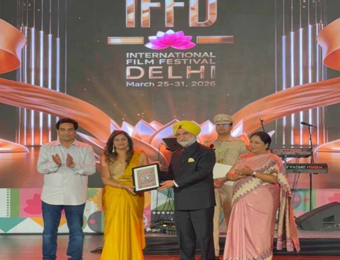 संस्कृति एवं पर्यटन विभाग द्वारा लोकमाता देवी अहिल्या बाई पर बनी फिल्म को दिल्ली फिल्म फेस्टिवल में मिला सम्मान