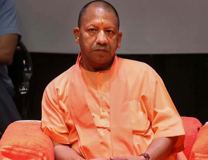 निरंतर किसानों के सम्पर्क में रहें प्रशासनिक अधिकारी: मुख्यमंत्री