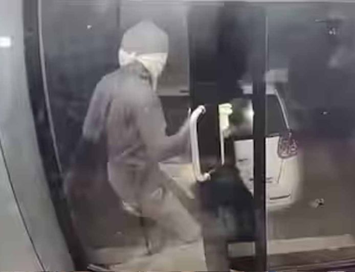 ATM लूट की साजिश नाकाम: मानसा पुलिस ने 5 आरोपियों को पकड़ा, 20 लाख जब्त