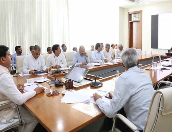 रोजगारोन्मुखी नवीन कोर्स करें डिजाइन : मुख्यमंत्री डॉ. यादव