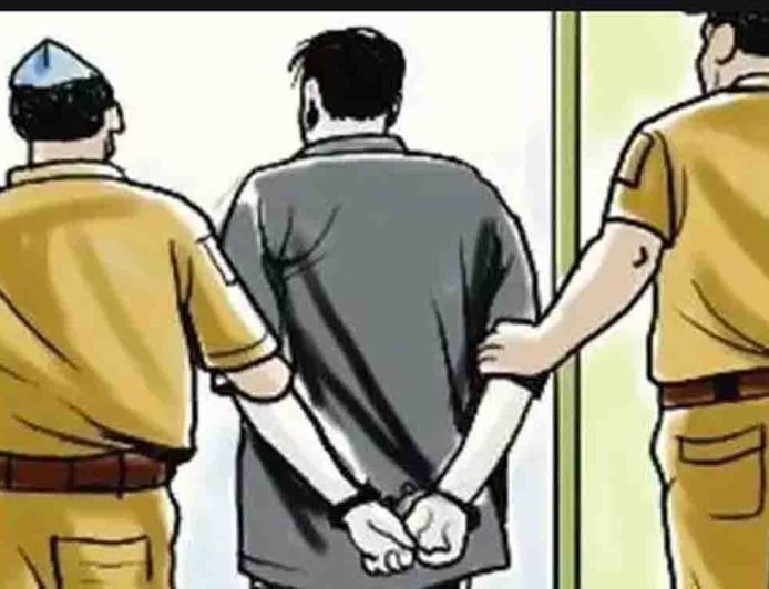 मुजफ्फरपुर यूनिवर्सिटी हॉस्टल से कारतूस तस्करी का भंडाफोड़, 200 गोलियों के साथ 2 गिरफ्तार