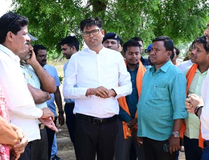 करोड़ों की लागत से बदल रहा पुसौर का स्वरूप-वित्त मंत्री चौधरी