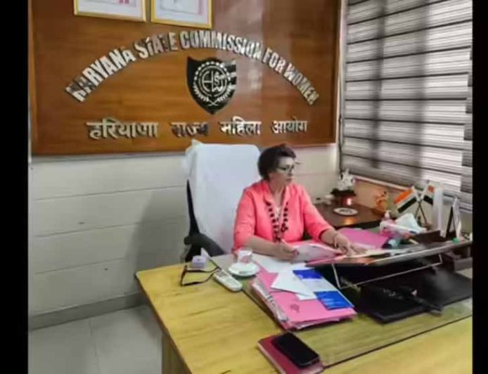 रेणु भाटिया का सख्त बयान,अश्लीलता पर नहीं चलेगी माफी, होगी कड़ी कानूनी कार्रवाई