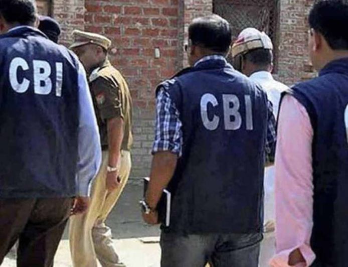 फरीदाबाद में CBI का बड़ा एक्शन, रियल एस्टेट कंपनियों पर छापा