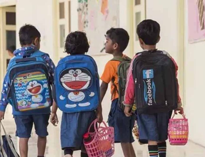 निजी स्कूल की टीसी पर सरकारी स्कूल में दाखिला अनिवार्य होगा