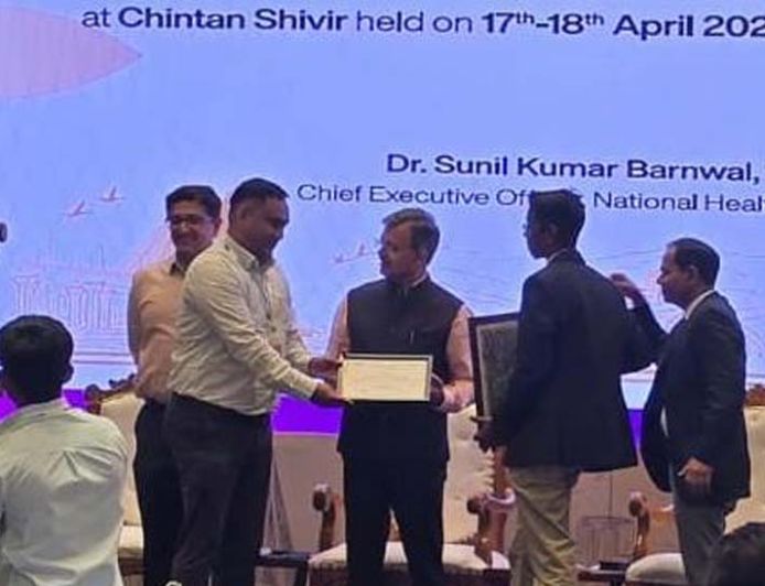 रायपुर : आयुष्मान भारत प्रधानमंत्री जन आरोग्य योजना में उत्कृष्ट प्रदर्शन पर छत्तीसगढ़ को राष्ट्रीय स्तर पर मिले दो प्रतिष्ठित पुरस्कार