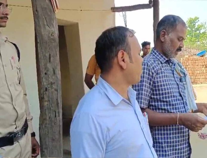 बाल विवाह पर सख्ती: प्रशासन की बड़ी कार्रवाई, 2 शादियां रुकवाकर परिजनों को दी समझाइश