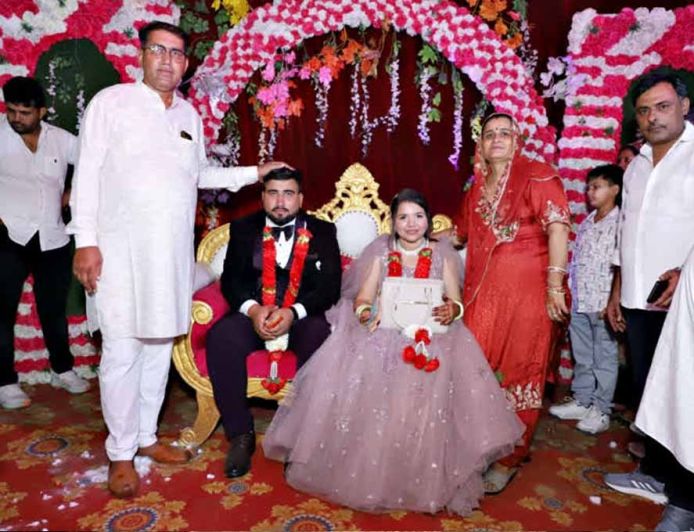 भिवानी में पुलिस का मानवीय चेहरा: साथी की बेटी की शादी में दिया 7 लाख का कन्यादान