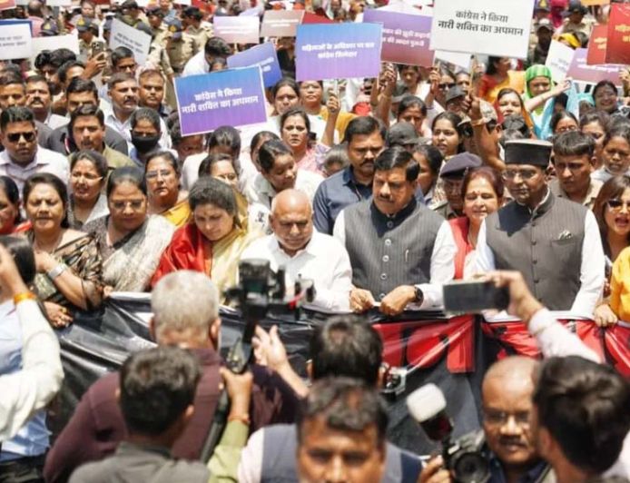 महिला आरक्षण पर सड़क पर उतरी BJP, भोपाल में 'जन आक्रोश' प्रदर्शन; CM ने विपक्ष को दिया कड़ा संदेश