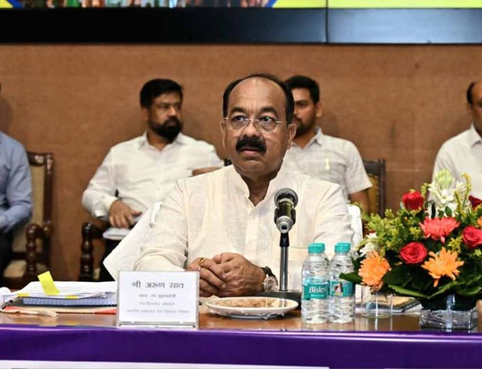 पेयजल, अवैध प्लॉटिंग और निर्माण पर डिप्टी CM साव सख्त, अभियंता सस्पेंड के निर्देश