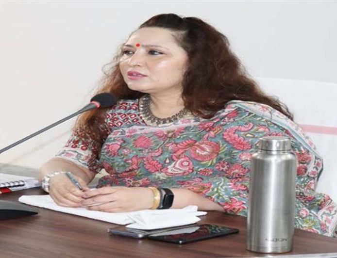 School Closed: एमपी के मैहर जिले में कक्षा 5 तक छुट्टियां घोषित, आदेश जारी