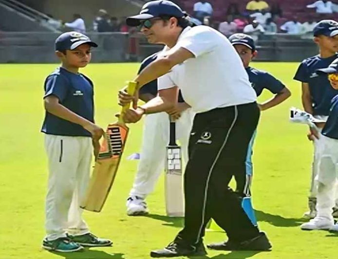 Sachin Tendulkar आज छत्तीसगढ़ दौरे पर, बस्तर में बच्चों के साथ खेलेंगे क्रिकेट