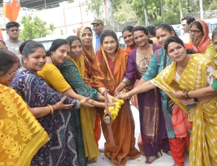 अवधपुरी में 3.36 करोड़ की लागत से बनेगी 4 लेन सीसी सड़क, राज्यमंत्री  कृष्णा गौर ने किया भूमिपूजन