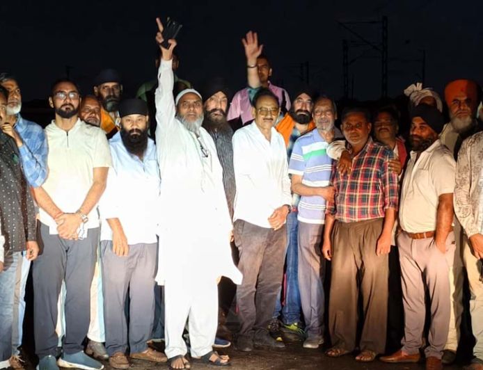 15 साल बाद उसलापुर रेलवे साइडिंग फिर शुरू, ट्रक मालिकों में उत्साह