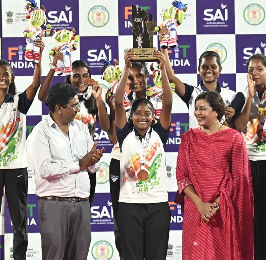 जंगल के मैदानों से राष्ट्रीय मंच तक : भारत की हॉकी विरासत को जीवित रखे हुए हैं जनजातीय समुदाय